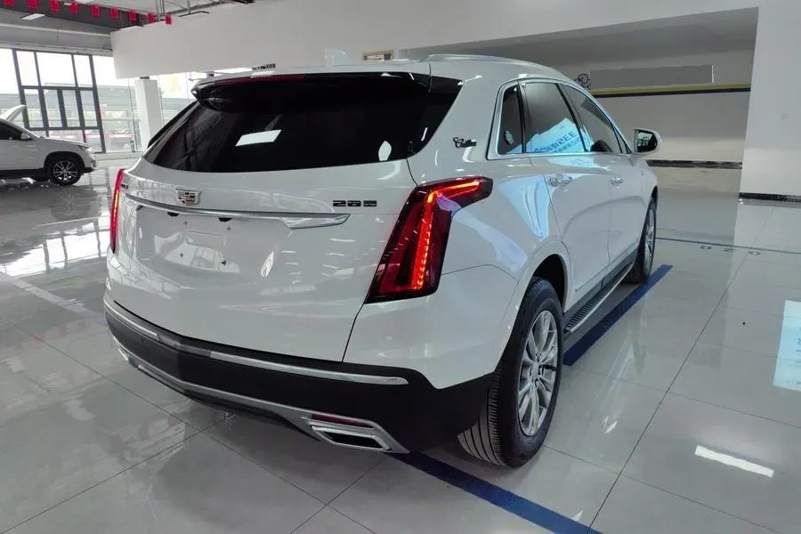 2022 Cadillac XT5 2.0T 237HP L4 9AT,autocango,china used car exporter,china ev exporter,chinese used car exporter,chinese used ev exporter
