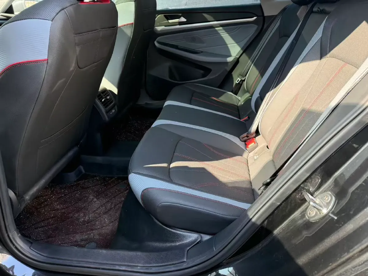 2023 Volkswagen Lamando 1.4T 150HP L4 7DCT,autocango,china used car exporter,china ev exporter,chinese used car exporter,chinese used ev exporter