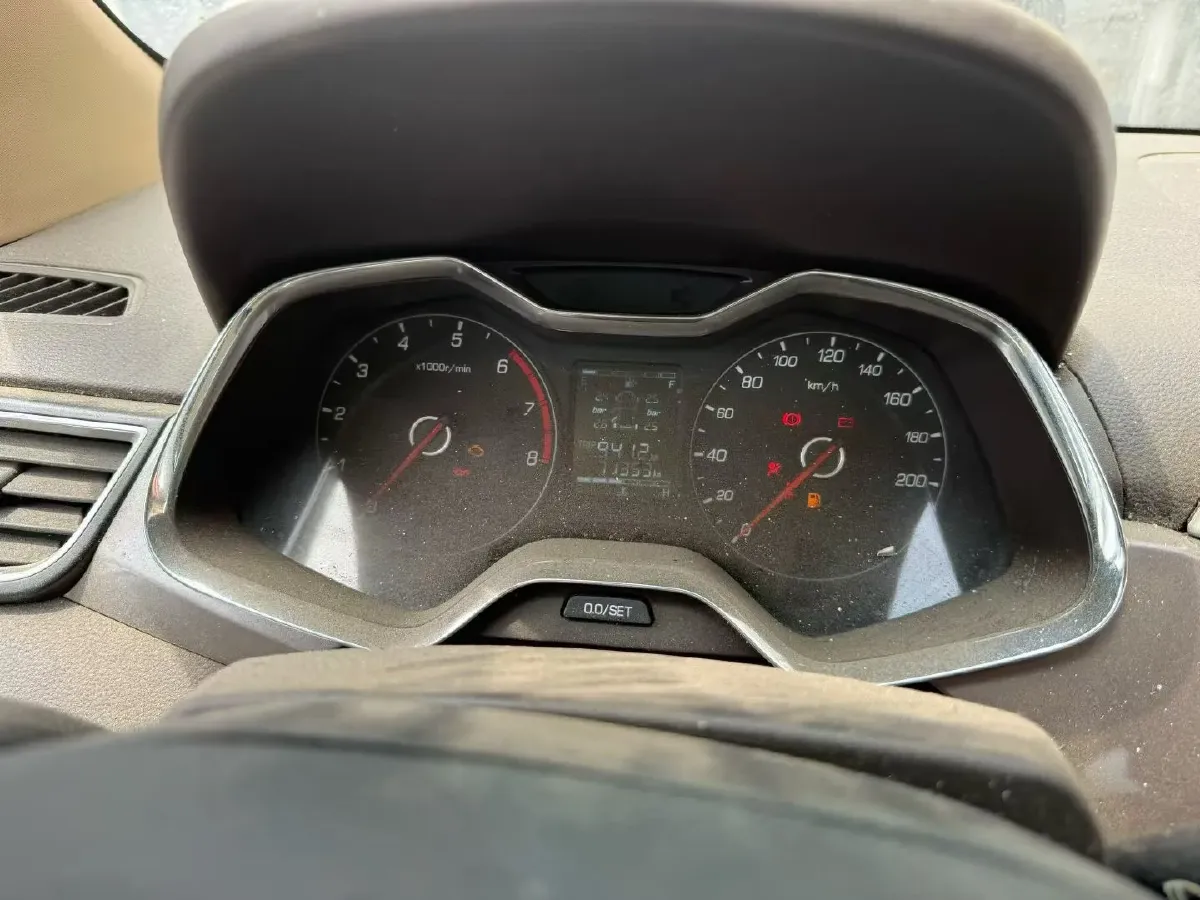 2017 BaoJun 310W 1.5L 112HP L4 6MT,autocango,china used car exporter,china ev exporter,chinese used car exporter,chinese used ev exporter