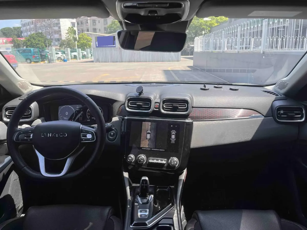 2018 Toyota C-HR 2.0L 171HP L4 CVT,autocango,china used car exporter,china ev exporter,chinese used car exporter,chinese used ev exporter