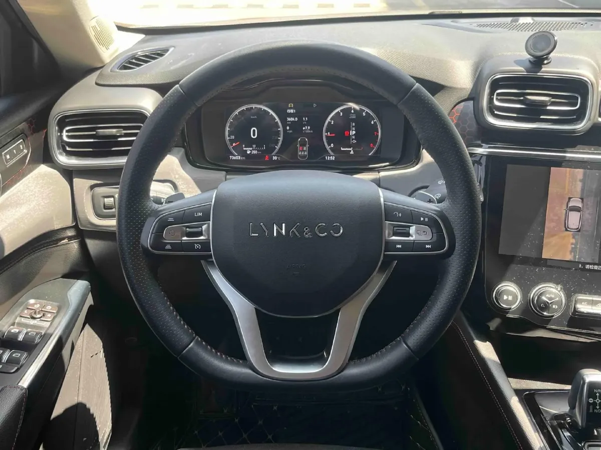 2018 Toyota C-HR 2.0L 171HP L4 CVT,autocango,china used car exporter,china ev exporter,chinese used car exporter,chinese used ev exporter