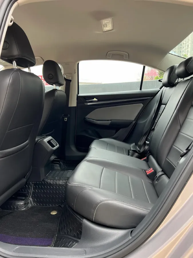 2023 Volkswagen Bora 1.2T 116HP L4 7DCT,autocango,china used car exporter,china ev exporter,chinese used car exporter,chinese used ev exporter