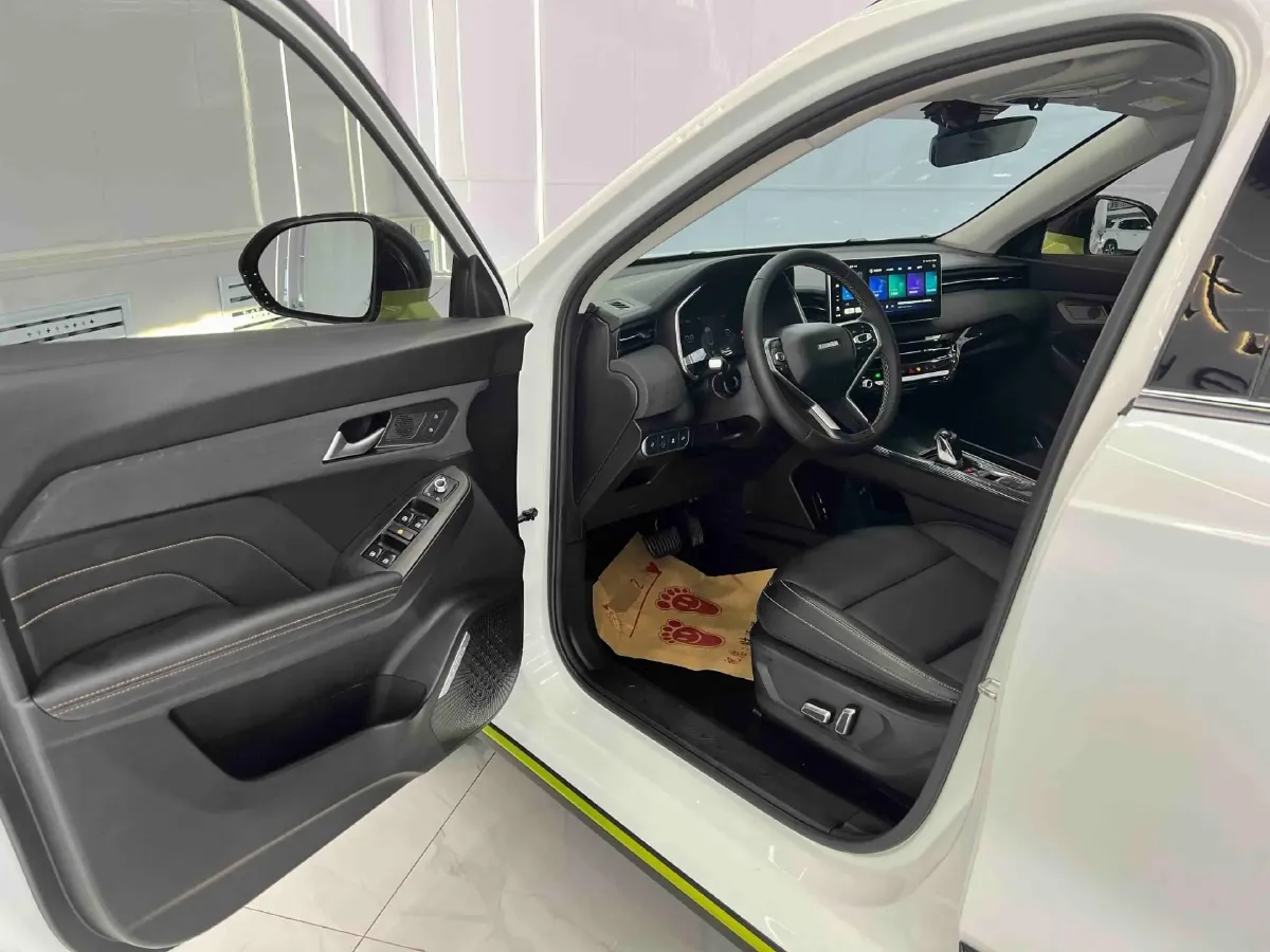 2022 Haval Rabbit 1.5T 150HP L4 7DCT,autocango,china used car exporter,china ev exporter,chinese used car exporter,chinese used ev exporter