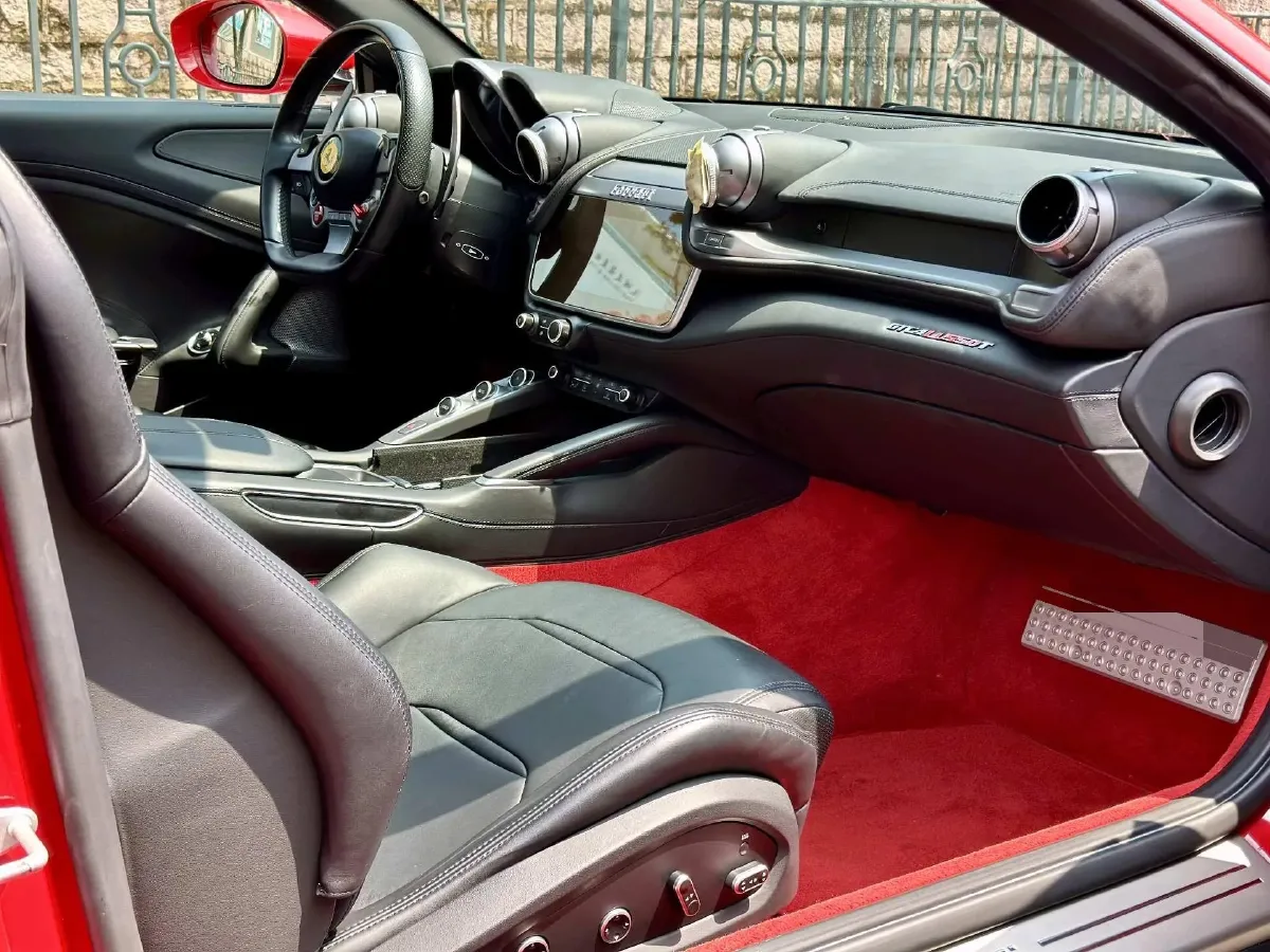 2017 Ferrari GTC4 Lusso 3.9T 609HP V8 7DCT,autocango,china used car exporter,china ev exporter,chinese used car exporter,chinese used ev exporter