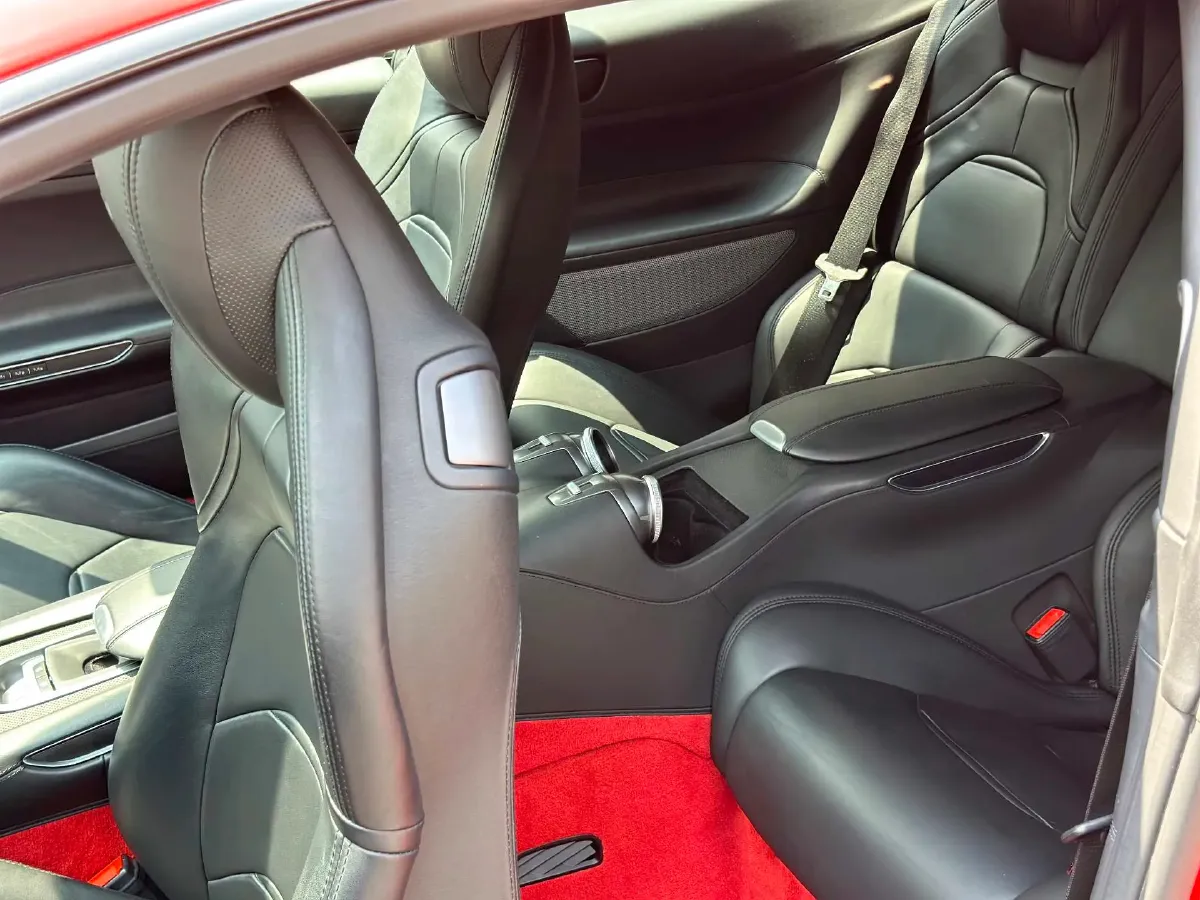 2017 Ferrari GTC4 Lusso 3.9T 609HP V8 7DCT,autocango,china used car exporter,china ev exporter,chinese used car exporter,chinese used ev exporter