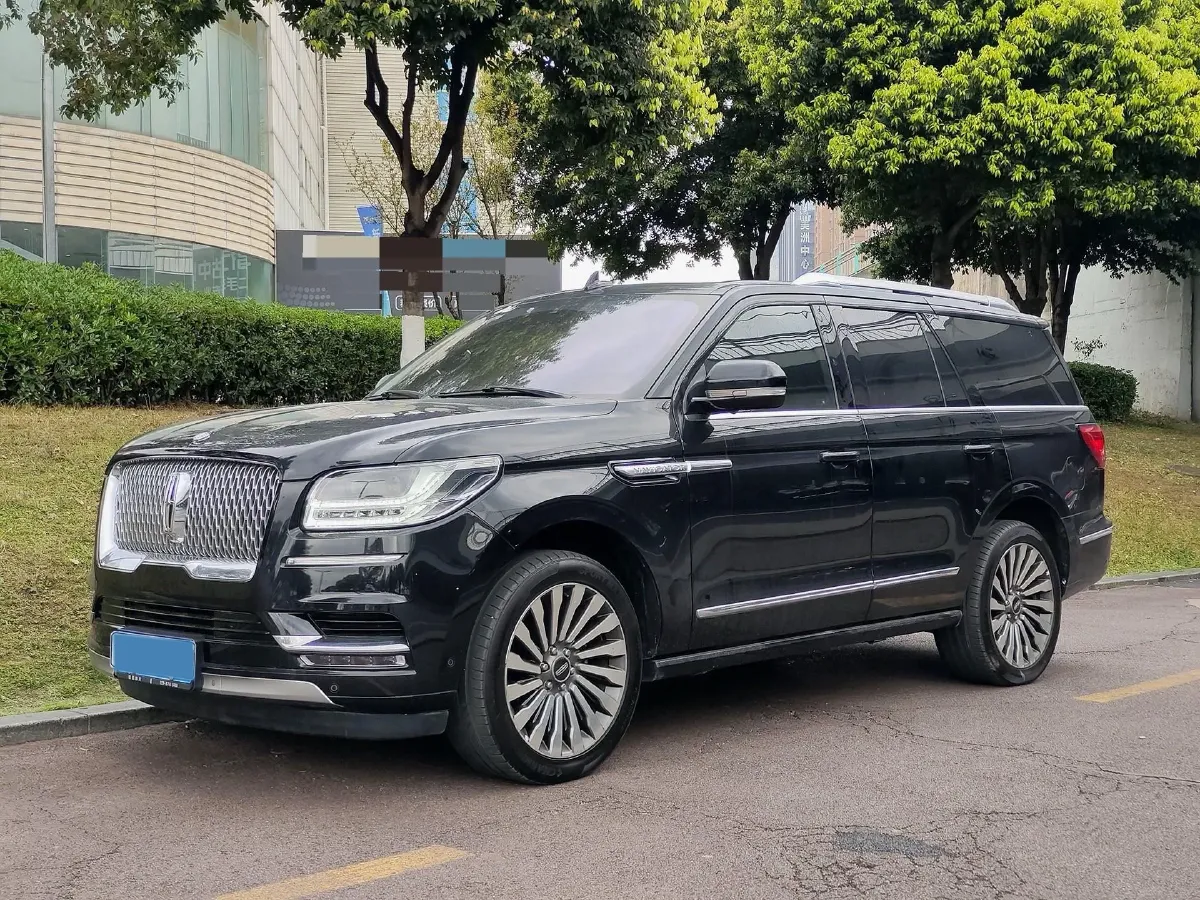 2019 Lincoln Navigator 3.5T 388HP V6 10AT,autocango,china used car exporter,china ev exporter,chinese used car exporter,chinese used ev exporter