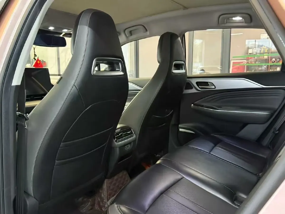 2022 ChangAn Oshan Z6 1.5T 170HP L4 6TCT PHEV 28.4KWH,autocango,china used car exporter,china ev exporter,chinese used car exporter,chinese used ev exporter