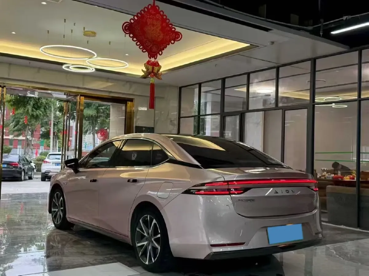 2022 ChangAn Oshan Z6 1.5T 170HP L4 6TCT PHEV 28.4KWH,autocango,china used car exporter,china ev exporter,chinese used car exporter,chinese used ev exporter