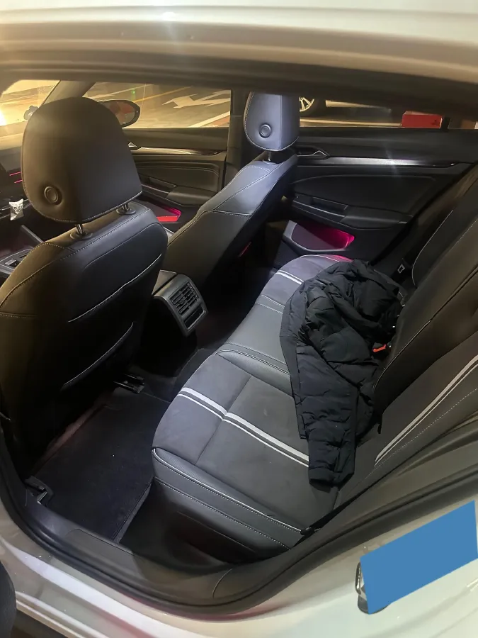 2023 Volkswagen Golf 1.4T 150HP L4 7DCT,autocango,china used car exporter,china ev exporter,chinese used car exporter,chinese used ev exporter