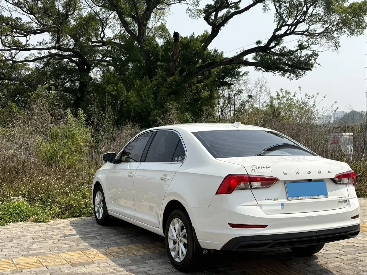 2020 DongFeng Aeolus YiXuan 1.5T 150HP L4 6DCT,autocango,china used car exporter,china ev exporter,chinese used car exporter,chinese used ev exporter