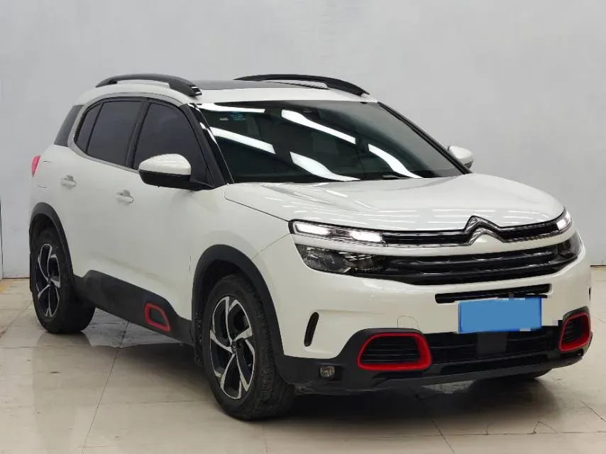 2017 Citroen C5 Aircross 1.6T 167HP L4 6AT,autocango,china used car exporter,china ev exporter,chinese used car exporter,chinese used ev exporter