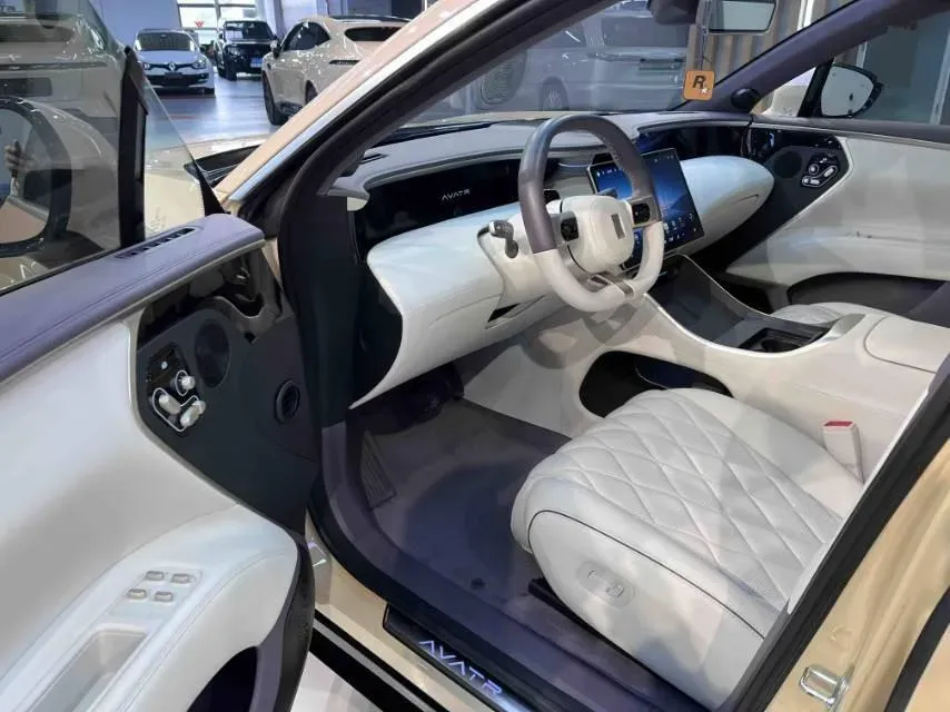 2024 Avatr 11 BEV 90KWH,autocango,china used car exporter,china ev exporter,chinese used car exporter,chinese used ev exporter