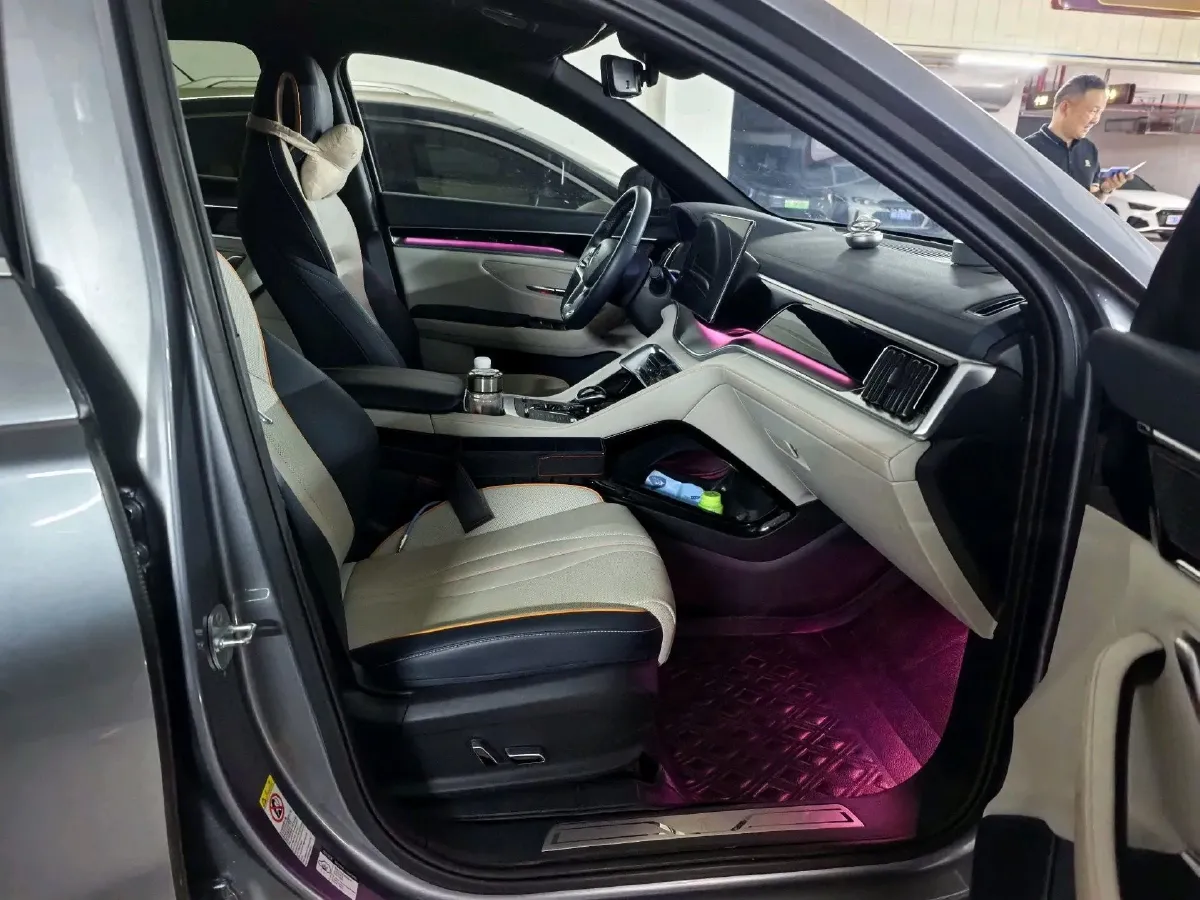 2022 Hyundai Tucson 2.0L 150HP L4 6AT Hybrid,autocango,china used car exporter,china ev exporter,chinese used car exporter,chinese used ev exporter