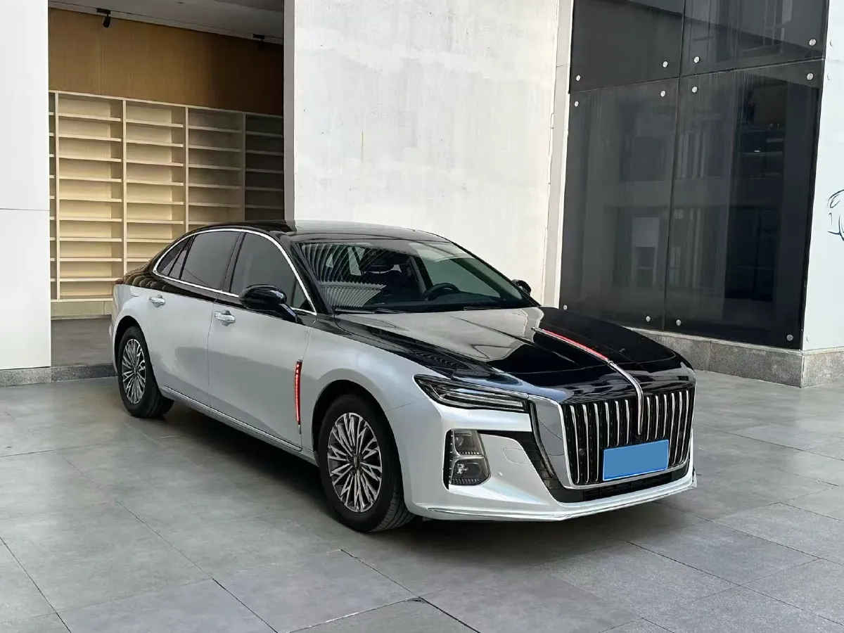 2023 HongQi H5 1.5T 169HP L4 7DCT,autocango,china used car exporter,china ev exporter,chinese used car exporter,chinese used ev exporter