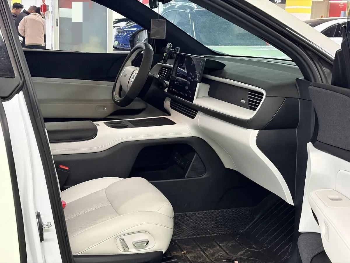 2023 Xpeng G6 BEV 66KWH,autocango,china used car exporter,china ev exporter,chinese used car exporter,chinese used ev exporter