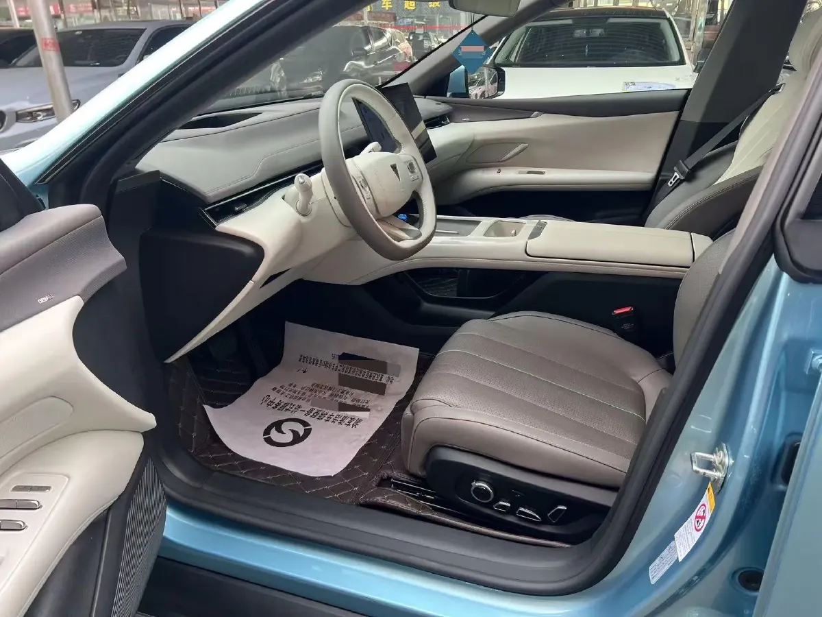 2024 Deepal L07 1.5L 98HP L4 REEV 28.39KWH,autocango,china used car exporter,china ev exporter,chinese used car exporter,chinese used ev exporter