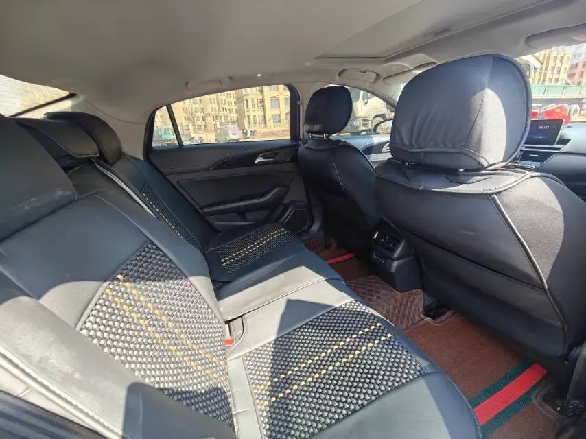 2019 HongQi H5 1.8T 180HP L4 6AT,autocango,china used car exporter,china ev exporter,chinese used car exporter,chinese used ev exporter