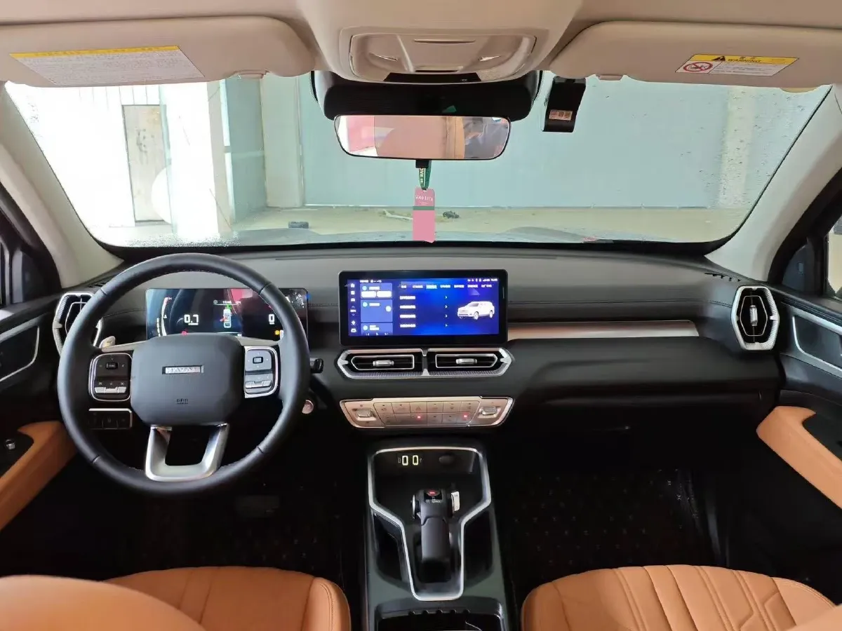 2025 Haval H5 2.0T 166HP L4 8AT,autocango,china used car exporter,china ev exporter,chinese used car exporter,chinese used ev exporter