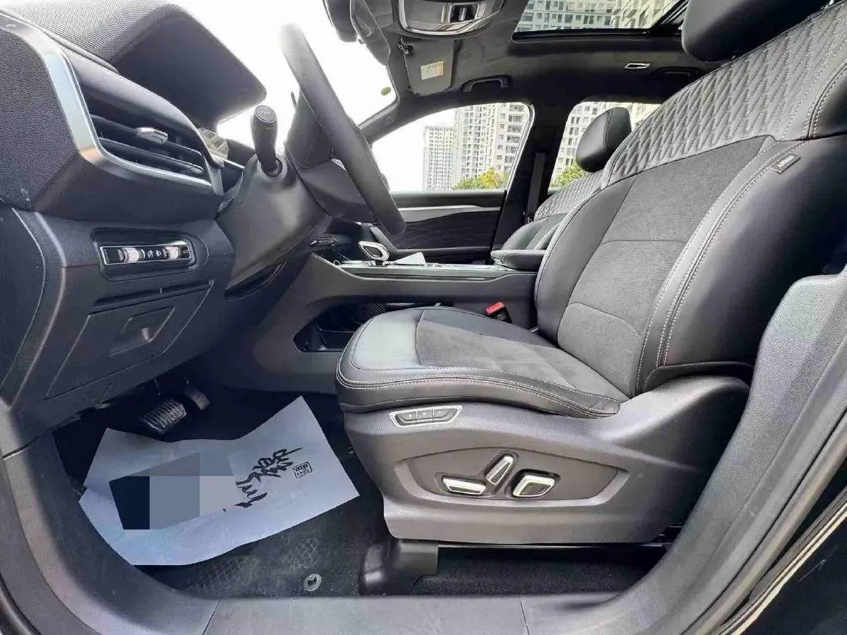 2025 Geely Okavango L 2.0T 218HP L4 7DCT,autocango,china used car exporter,china ev exporter,chinese used car exporter,chinese used ev exporter