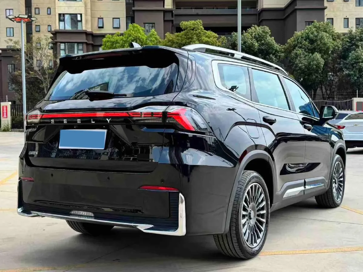 2025 Geely Okavango L 2.0T 218HP L4 7DCT,autocango,china used car exporter,china ev exporter,chinese used car exporter,chinese used ev exporter