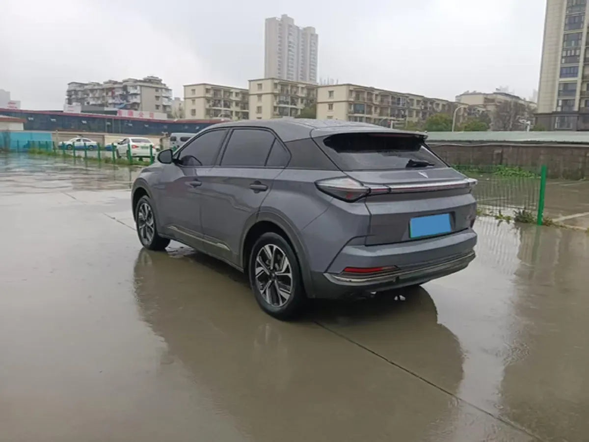 2022 Ford Focus 1.5T 177HP L4 6AT,autocango,china used car exporter,china ev exporter,chinese used car exporter,chinese used ev exporter