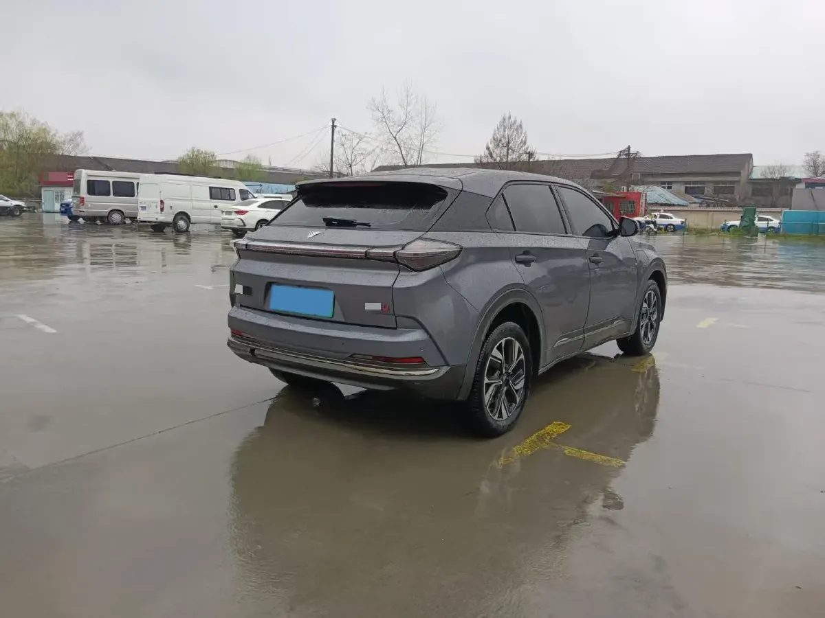 2022 Ford Focus 1.5T 177HP L4 6AT,autocango,china used car exporter,china ev exporter,chinese used car exporter,chinese used ev exporter