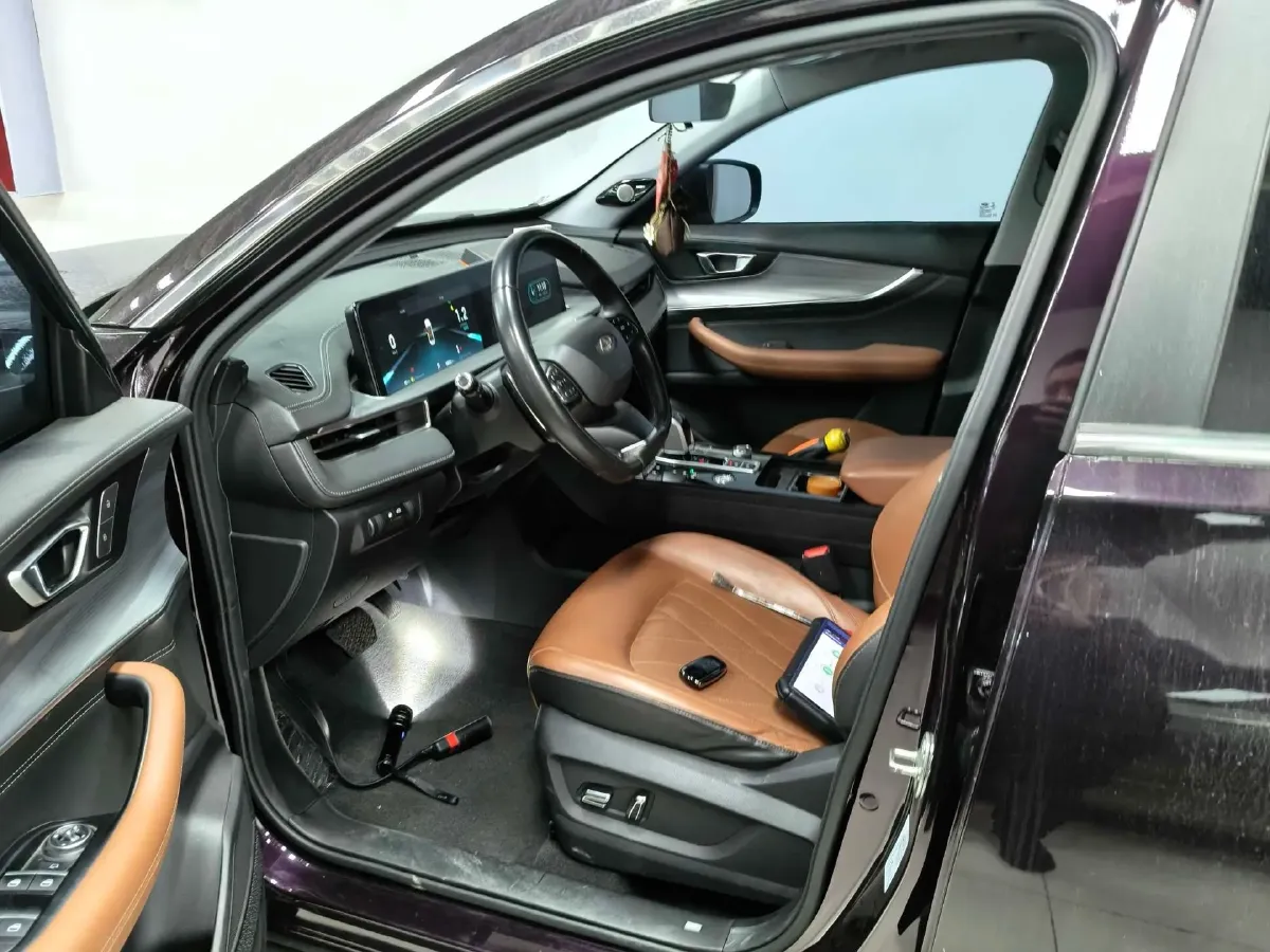 2021 Chery Tiggo 8 Plus 1.6T 197HP L4 7DCT,autocango,china used car exporter,china ev exporter,chinese used car exporter,chinese used ev exporter