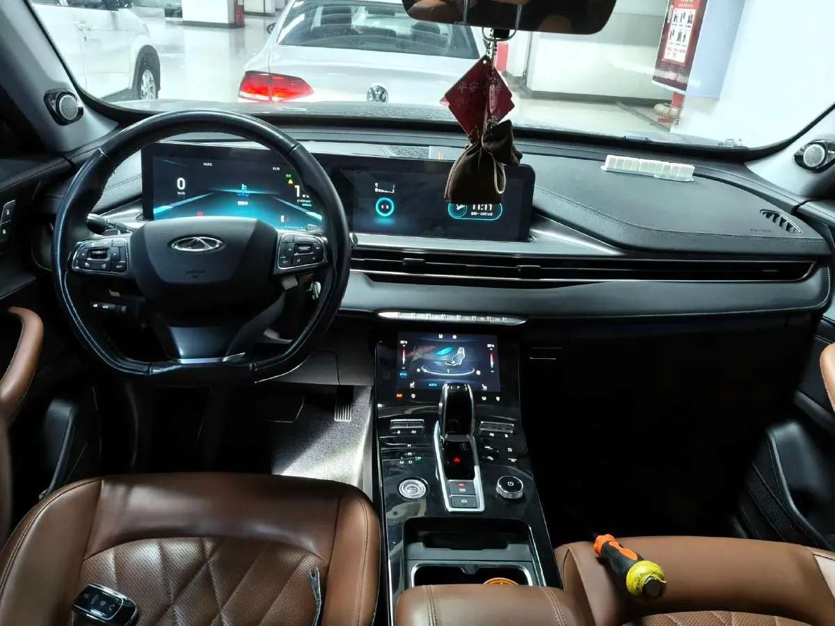 2021 Chery Tiggo 8 Plus 1.6T 197HP L4 7DCT,autocango,china used car exporter,china ev exporter,chinese used car exporter,chinese used ev exporter