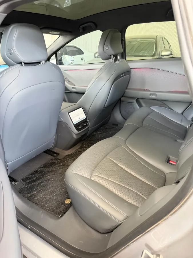 2024 Xpeng P7+ BEV 60.7KWH,autocango,china used car exporter,china ev exporter,chinese used car exporter,chinese used ev exporter