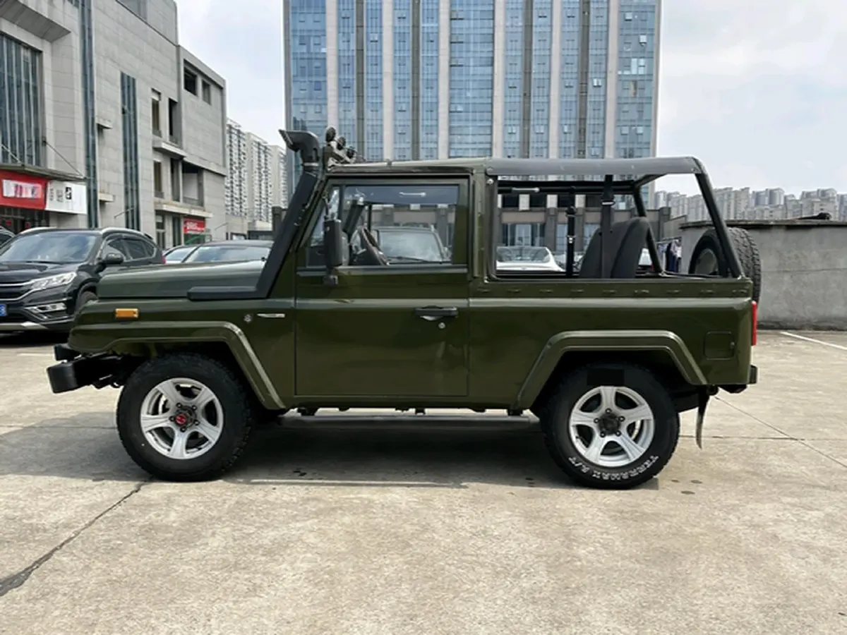 2016 BAW Battle Flag 2.0L 102HP L4 5MT,autocango,china used car exporter,china ev exporter,chinese used car exporter,chinese used ev exporter