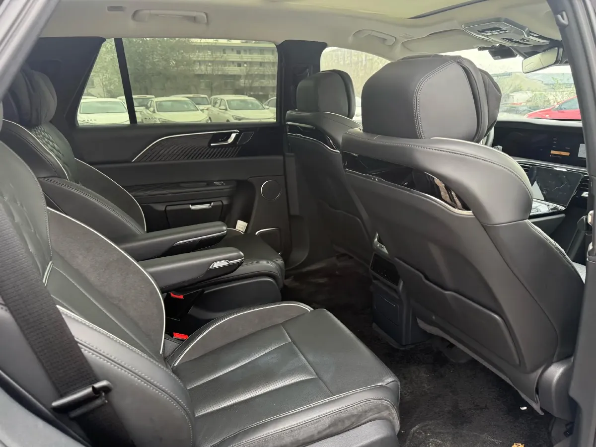 2022 HongQi E-HS9 BEV 120KWH,autocango,china used car exporter,china ev exporter,chinese used car exporter,chinese used ev exporter