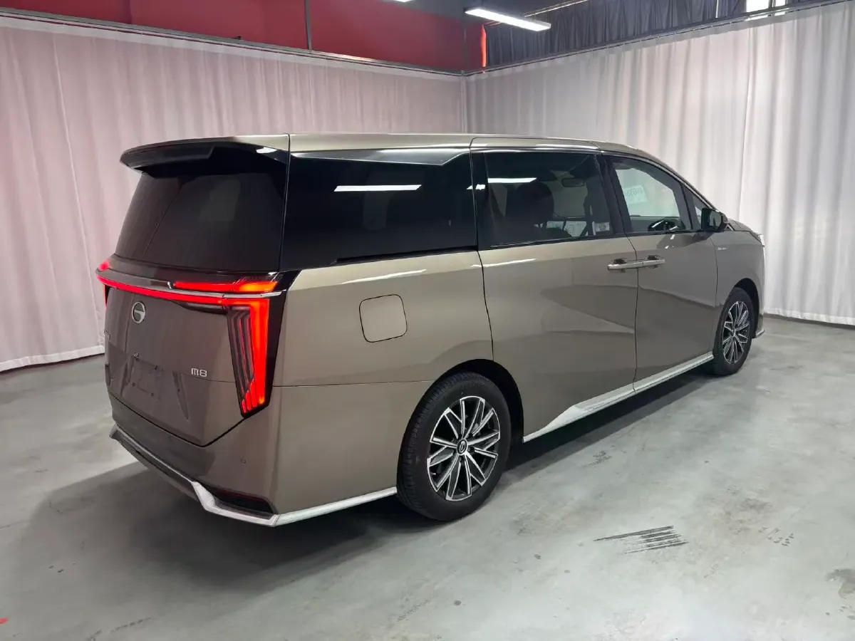 2023 GAC Trumpchi M8 2.0T 252HP L4 8AT,autocango,china used car exporter,china ev exporter,chinese used car exporter,chinese used ev exporter