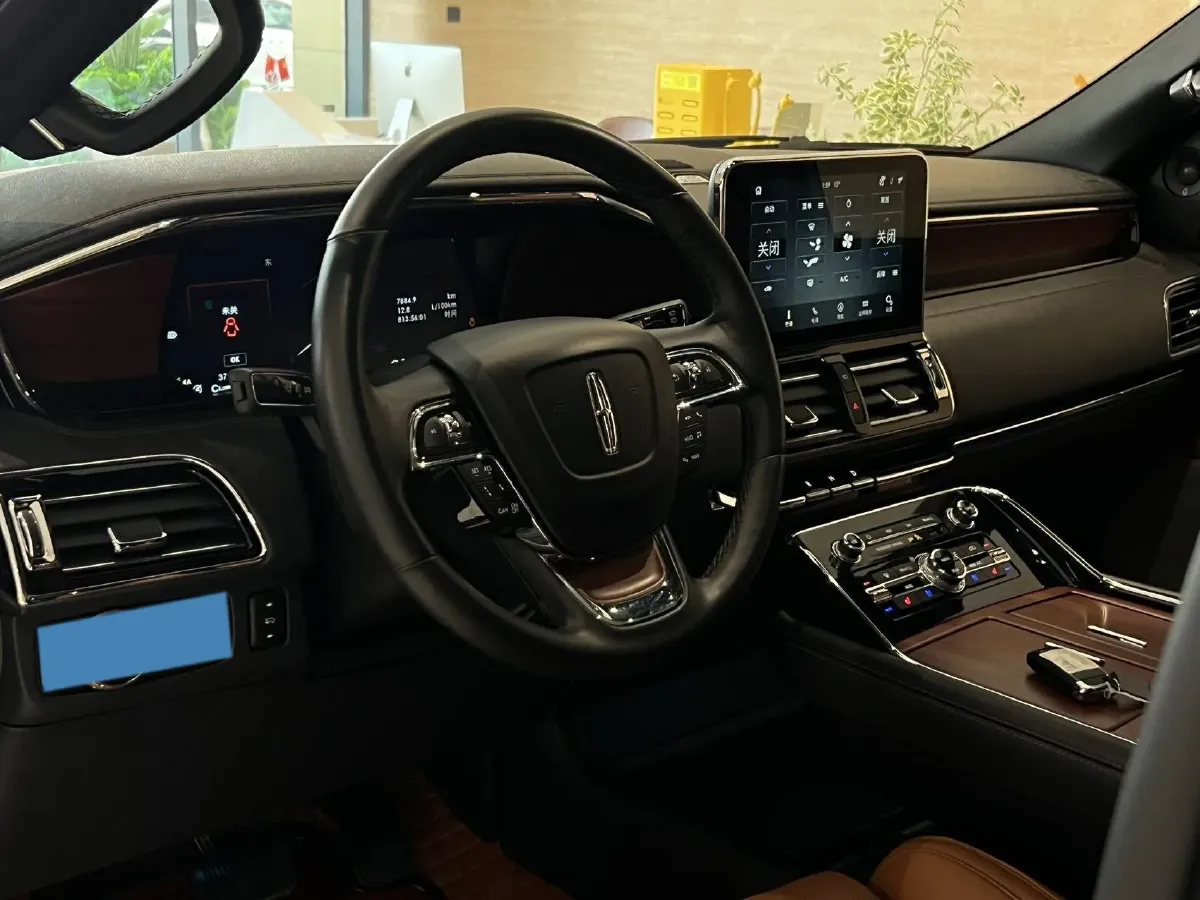 2020 Lincoln Navigator 3.5T 388HP V6 10AT,autocango,china used car exporter,china ev exporter,chinese used car exporter,chinese used ev exporter