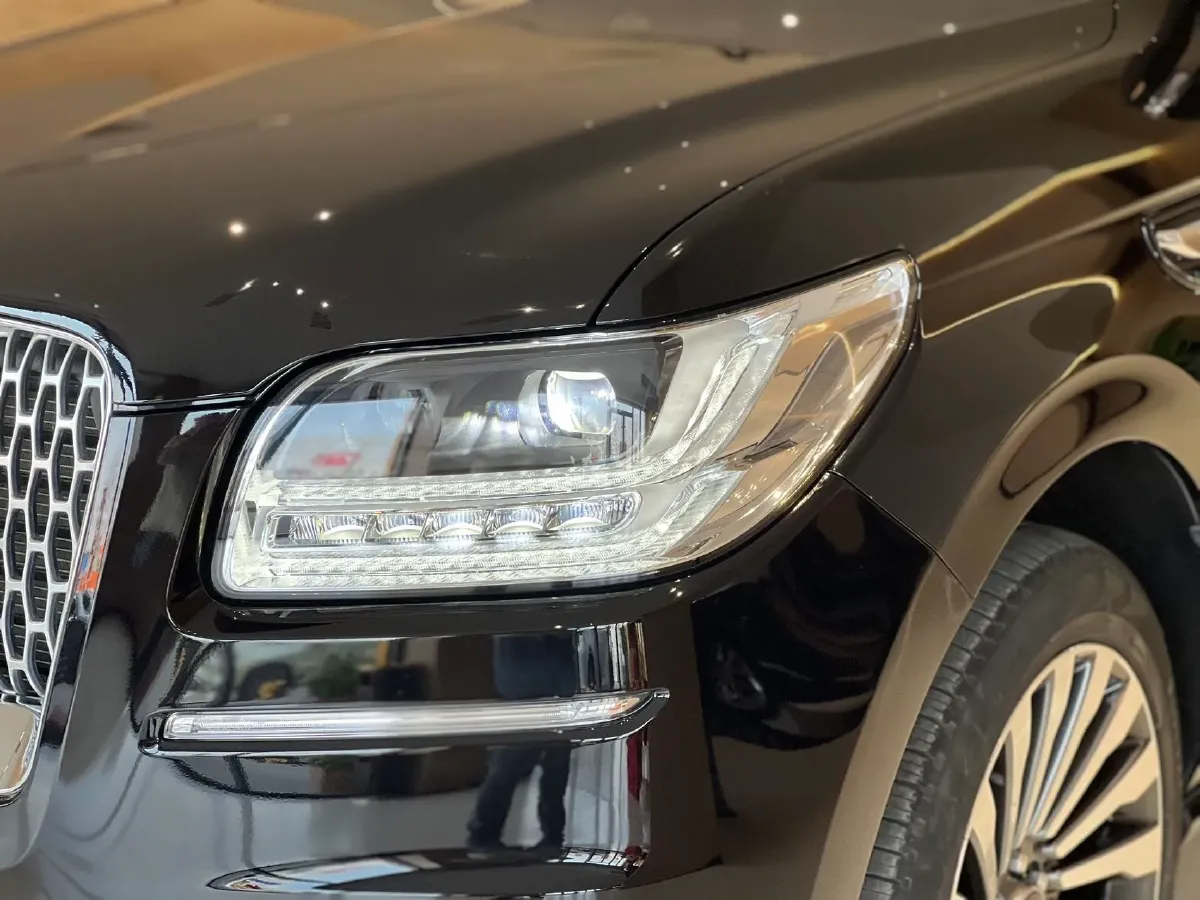 2020 Lincoln Navigator 3.5T 388HP V6 10AT,autocango,china used car exporter,china ev exporter,chinese used car exporter,chinese used ev exporter
