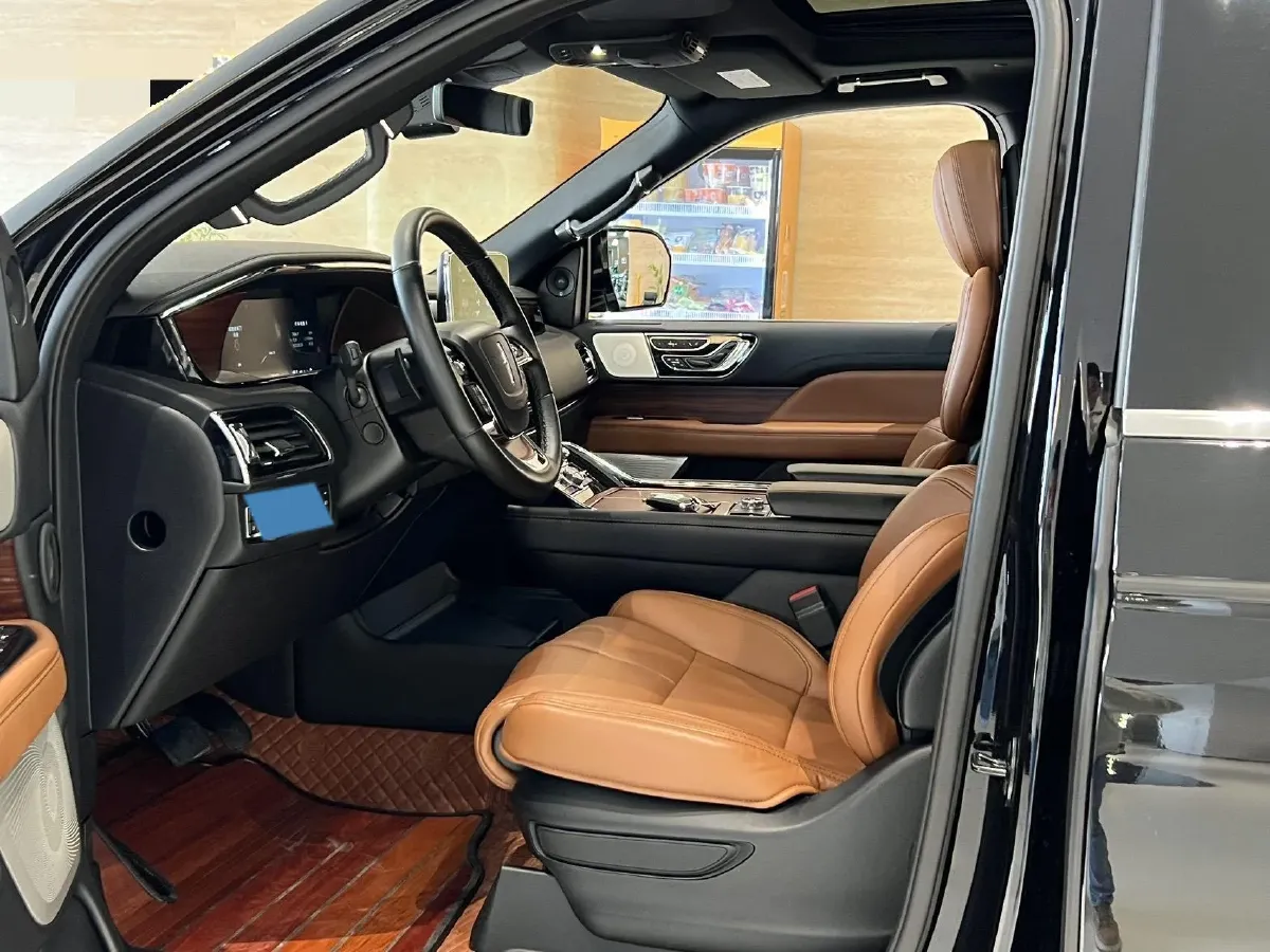 2020 Lincoln Navigator 3.5T 388HP V6 10AT,autocango,china used car exporter,china ev exporter,chinese used car exporter,chinese used ev exporter