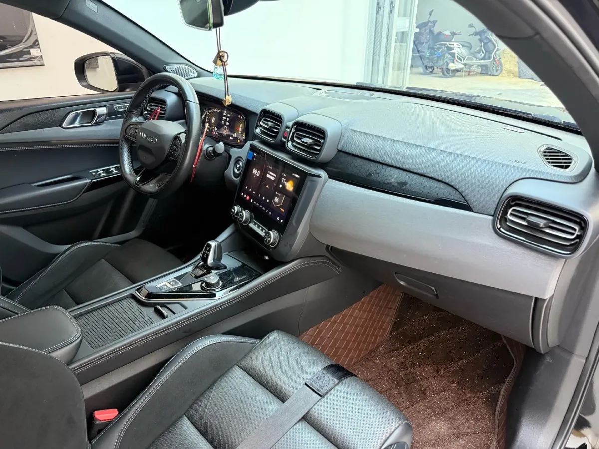 2021 LYNK&CO 03 2.0T 190HP L4 6AT,autocango,china used car exporter,china ev exporter,chinese used car exporter,chinese used ev exporter