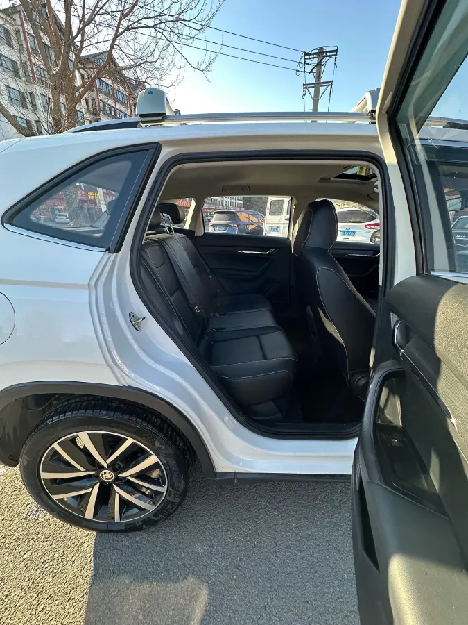 2021 Skoda Kamiq 1.5L 112HP L4 6AT,autocango,china used car exporter,china ev exporter,chinese used car exporter,chinese used ev exporter