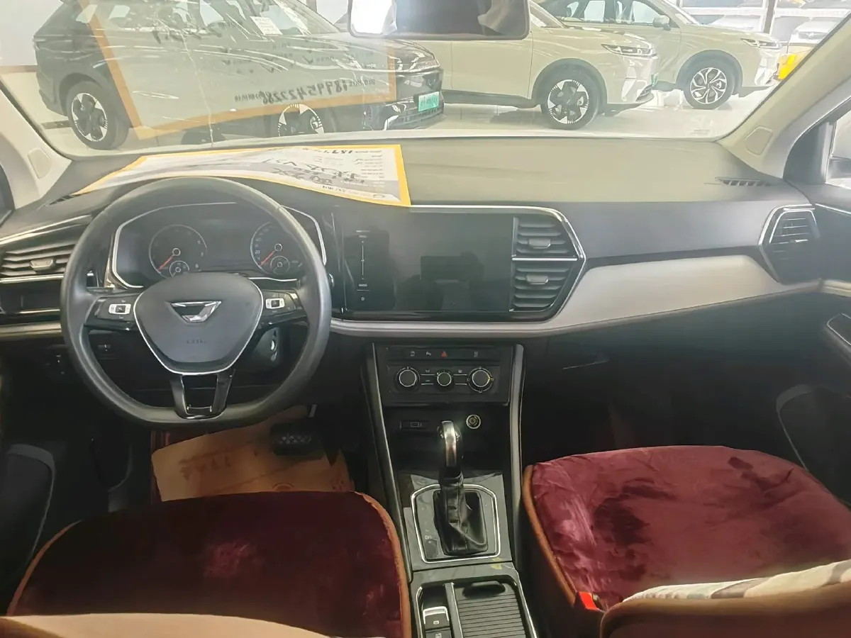 2023 Jetta VS7 1.4T 150HP L4 6AT,autocango,china used car exporter,china ev exporter,chinese used car exporter,chinese used ev exporter