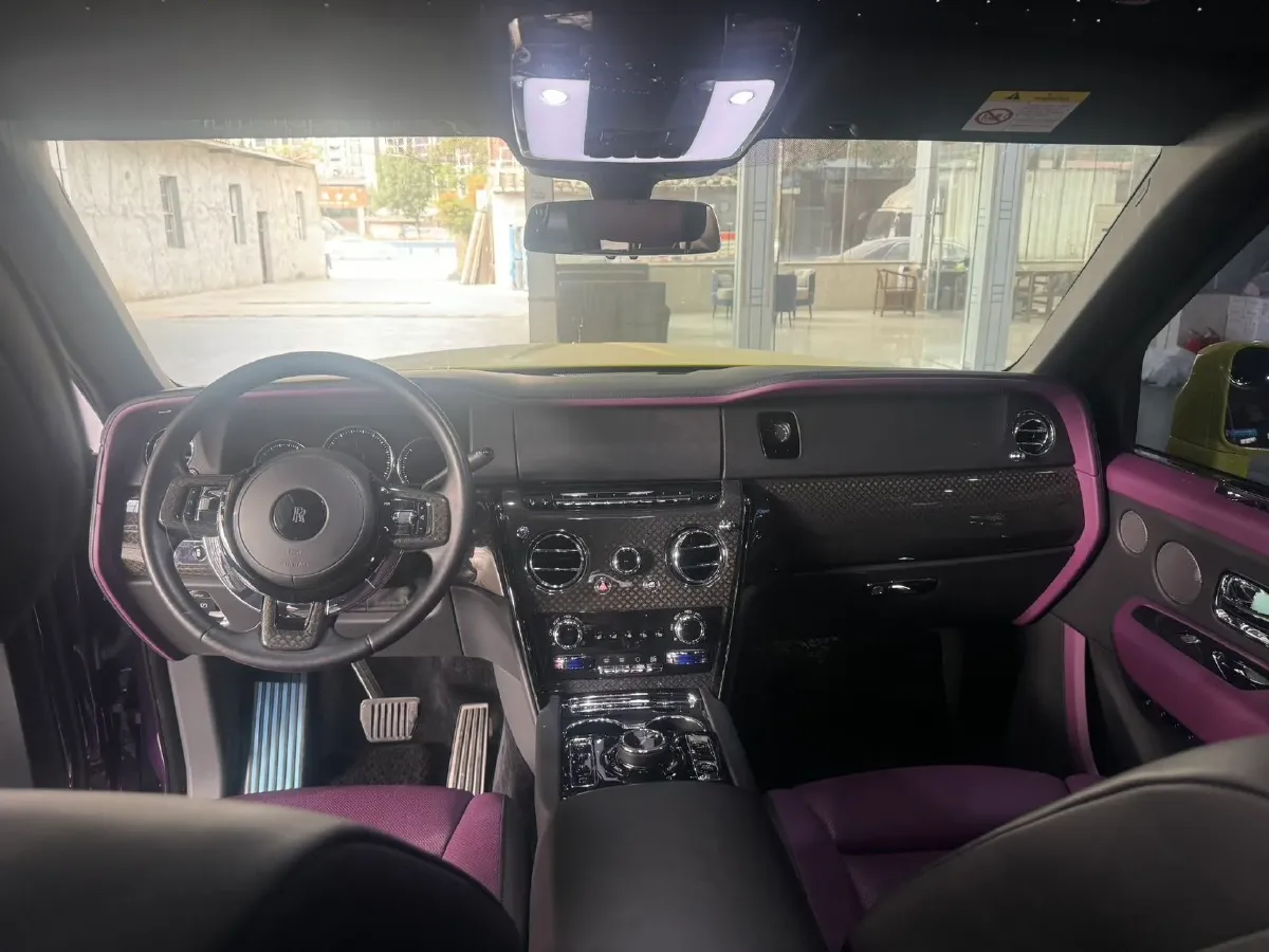 2020 Rolls-Royce Cullinan 6.7T 600HP V12 8AT,autocango,china used car exporter,china ev exporter,chinese used car exporter,chinese used ev exporter