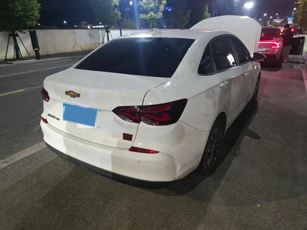 2020 Chevrolet Monza 1.5L 113HP L4 6AT,autocango,china used car exporter,china ev exporter,chinese used car exporter,chinese used ev exporter