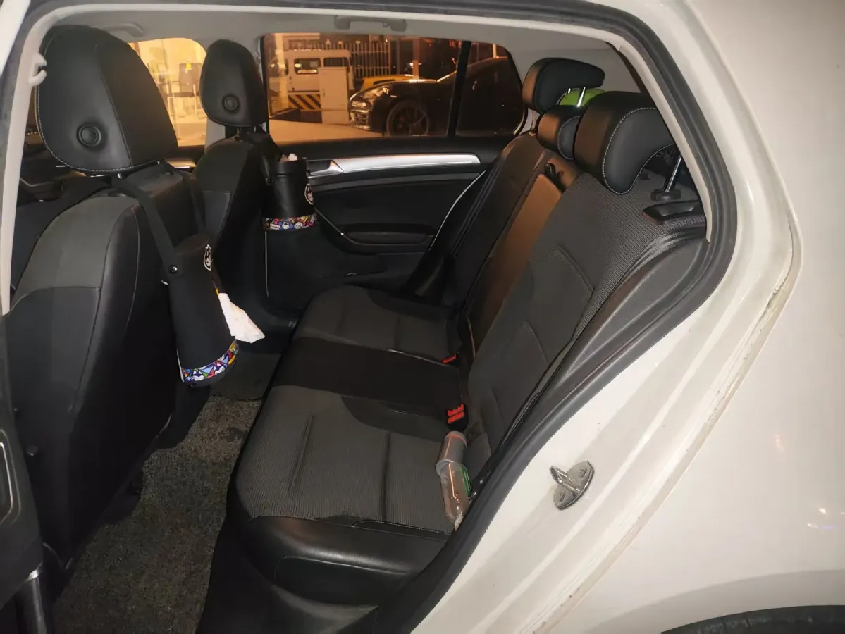 2018 Volkswagen Golf 1.6L 110HP L4 6AT,autocango,china used car exporter,china ev exporter,chinese used car exporter,chinese used ev exporter