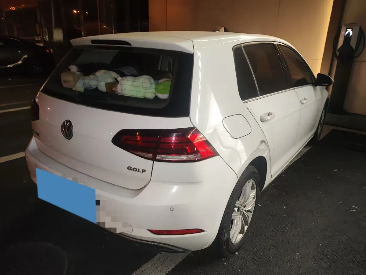 2018 Volkswagen Golf 1.6L 110HP L4 6AT,autocango,china used car exporter,china ev exporter,chinese used car exporter,chinese used ev exporter