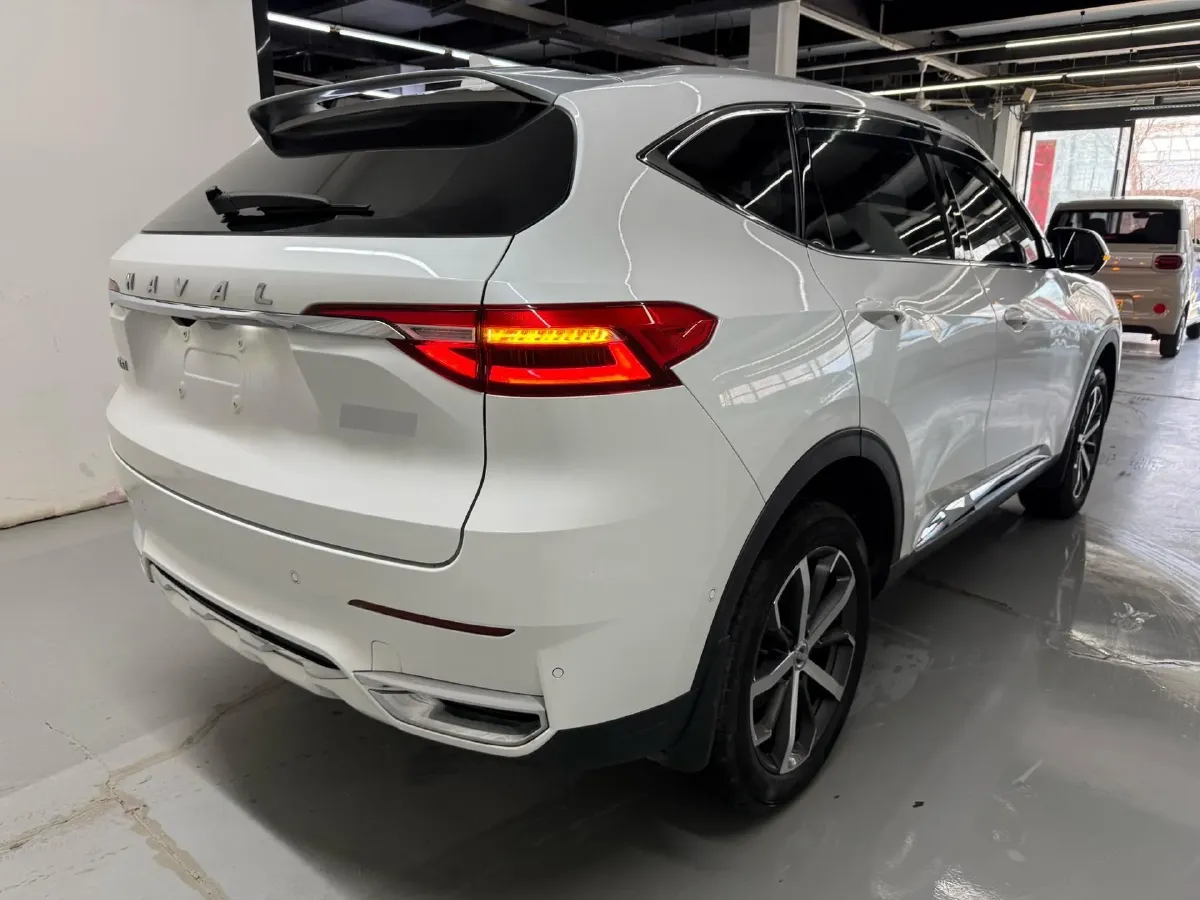 2020 Haval F7 1.5T 169HP L4 7DCT,autocango,china used car exporter,china ev exporter,chinese used car exporter,chinese used ev exporter