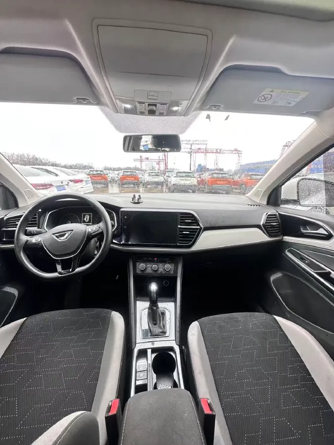 2022 Jetta VS7 1.4T 150HP L4 6AT,autocango,china used car exporter,china ev exporter,chinese used car exporter,chinese used ev exporter