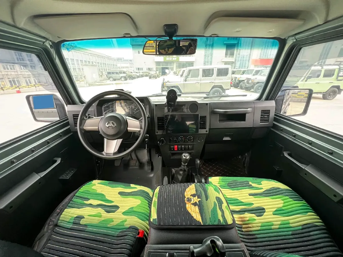 2020 BAW 212 2.4T 211HP L4 6MT,autocango,china used car exporter,china ev exporter,chinese used car exporter,chinese used ev exporter