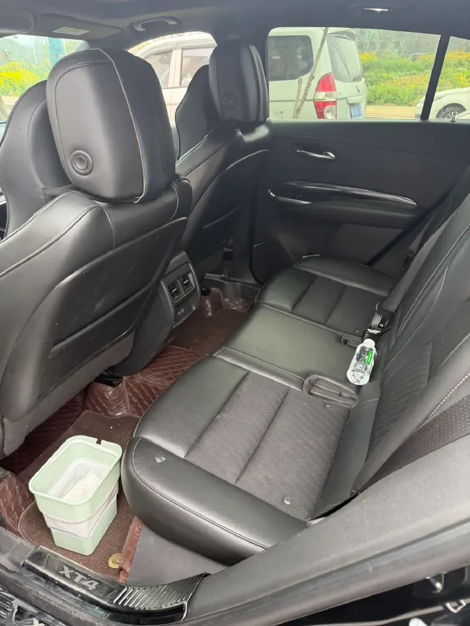 2020 Cadillac XT4 2.0T 237HP L4 9AT,autocango,china used car exporter,china ev exporter,chinese used car exporter,chinese used ev exporter