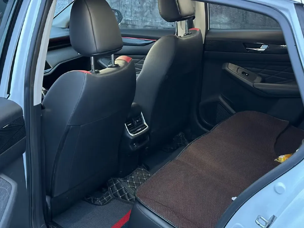 2021 DongFeng Aeolus YiXuan MAX 1.5T 190HP L4 7DCT,autocango,china used car exporter,china ev exporter,chinese used car exporter,chinese used ev exporter