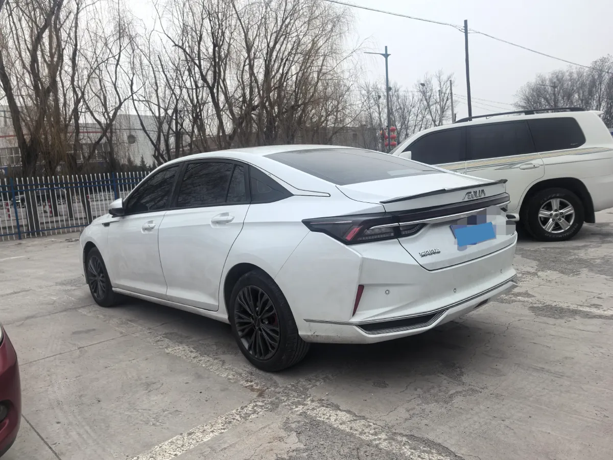 2021 DongFeng Aeolus YiXuan MAX 1.5T 190HP L4 7DCT,autocango,china used car exporter,china ev exporter,chinese used car exporter,chinese used ev exporter