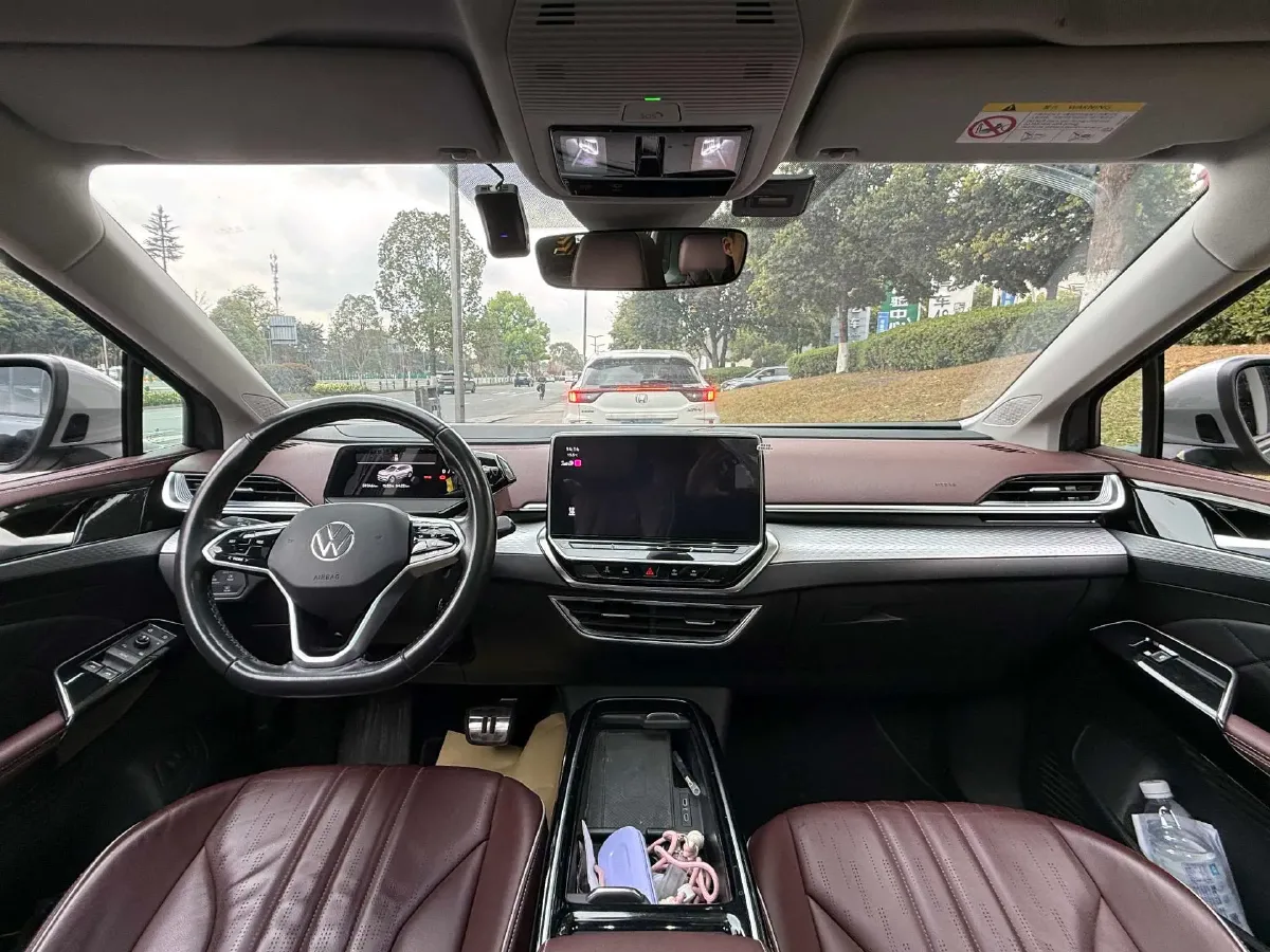 2021 Volkswagen ID.6 Crozz BEV 84.8KWH,autocango,china used car exporter,china ev exporter,chinese used car exporter,chinese used ev exporter