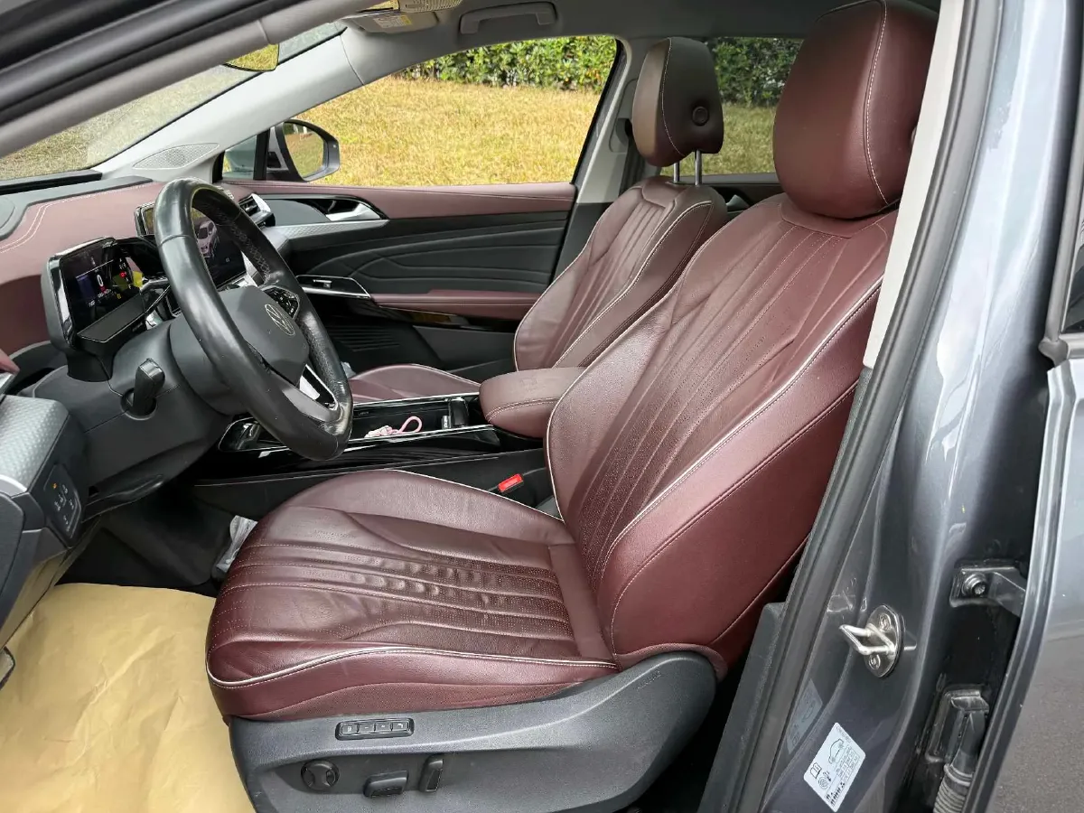 2021 Volkswagen ID.6 Crozz BEV 84.8KWH,autocango,china used car exporter,china ev exporter,chinese used car exporter,chinese used ev exporter